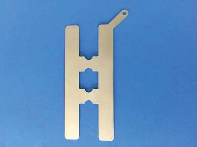 电子器件连接片